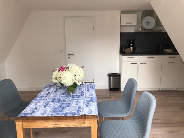 Parchtitz Die Graefin Auf Ruegen - Ferienappartements מראה חיצוני תמונה